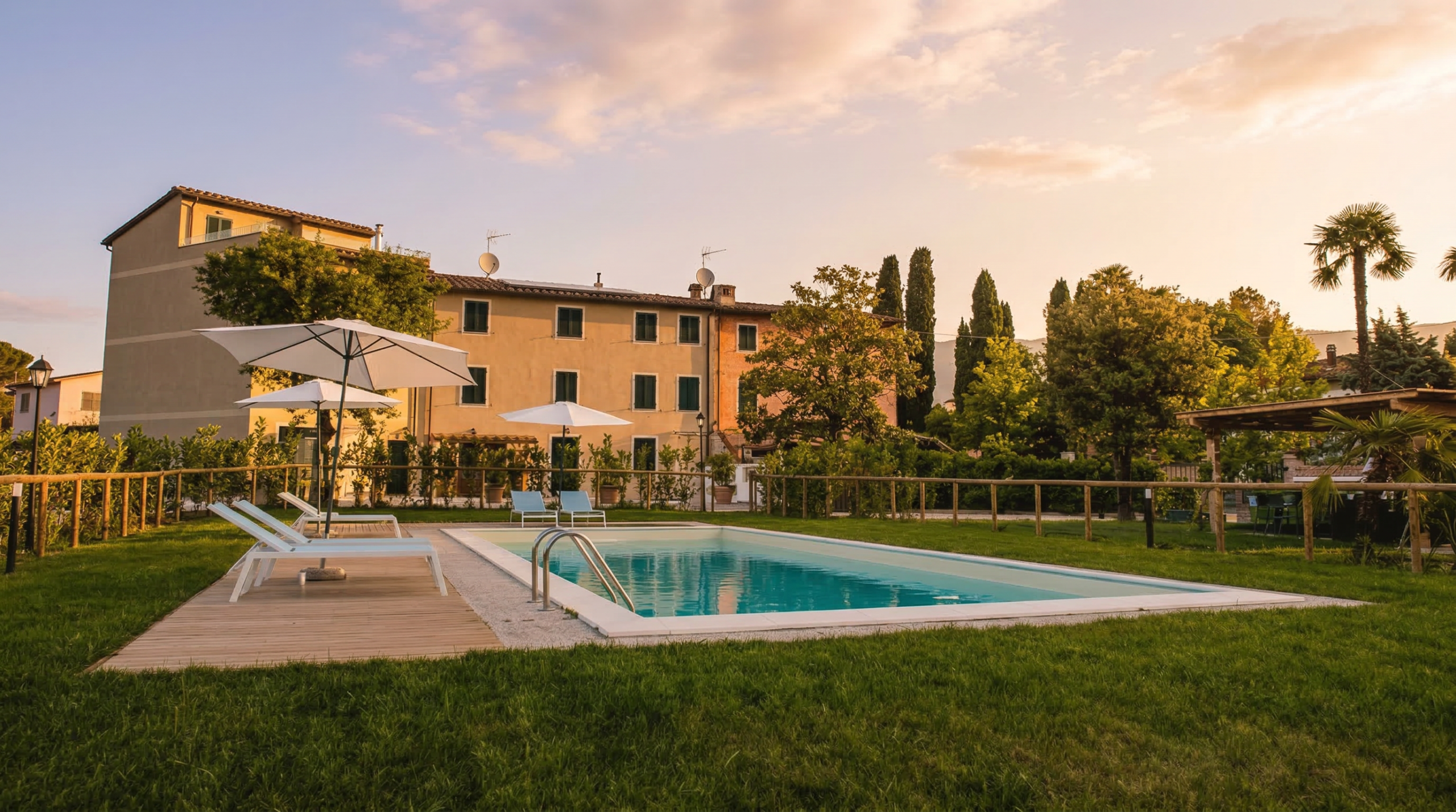 freepik__use-the-reference-image-as-the-exact-structural-ba__61398